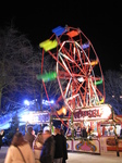 SX25435 Lib and Jenni on ferris wheel at Cardiff Winter Wonderland.jpg